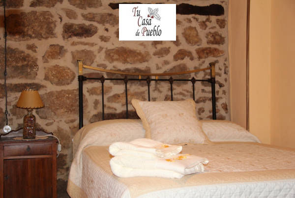 Tu Casa de Pueblo, apartamento turístico casa de pueblo de alquiler turístico o vacacional en La Iglesuela del Tiétar