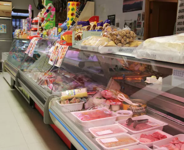 Supermercado Boni autoservicio alimentación y bebidas Arenas de San Pedro