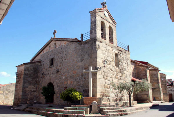 Fresnedilla, Ávila, entre la Sierra de Gredos y la Sierra de San Vicente