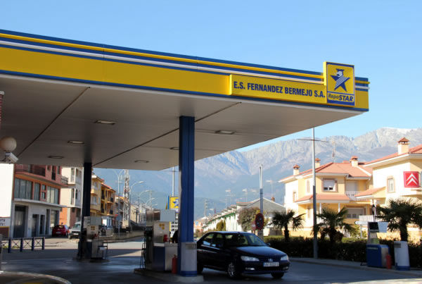 Estaciones de Servicio Fernández Bermejo y Gasóleos a domicilio Petróleos del Tiétar