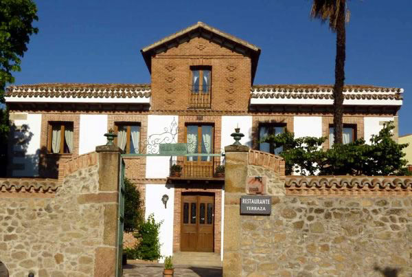 Hotel Posada Villa María en La Adrada